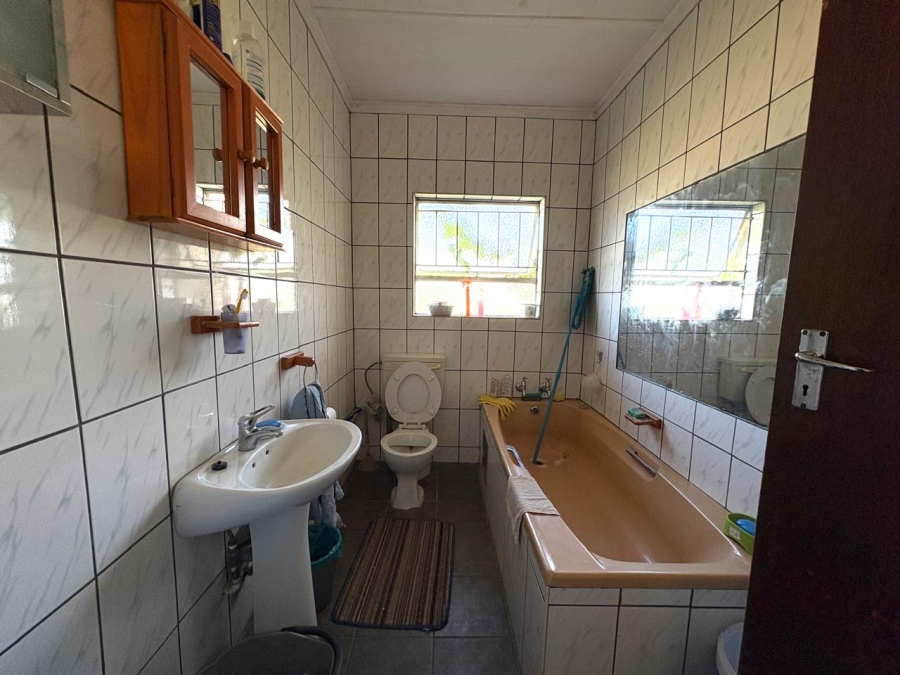 4 Bedroom Property for Sale in St Helena Free State